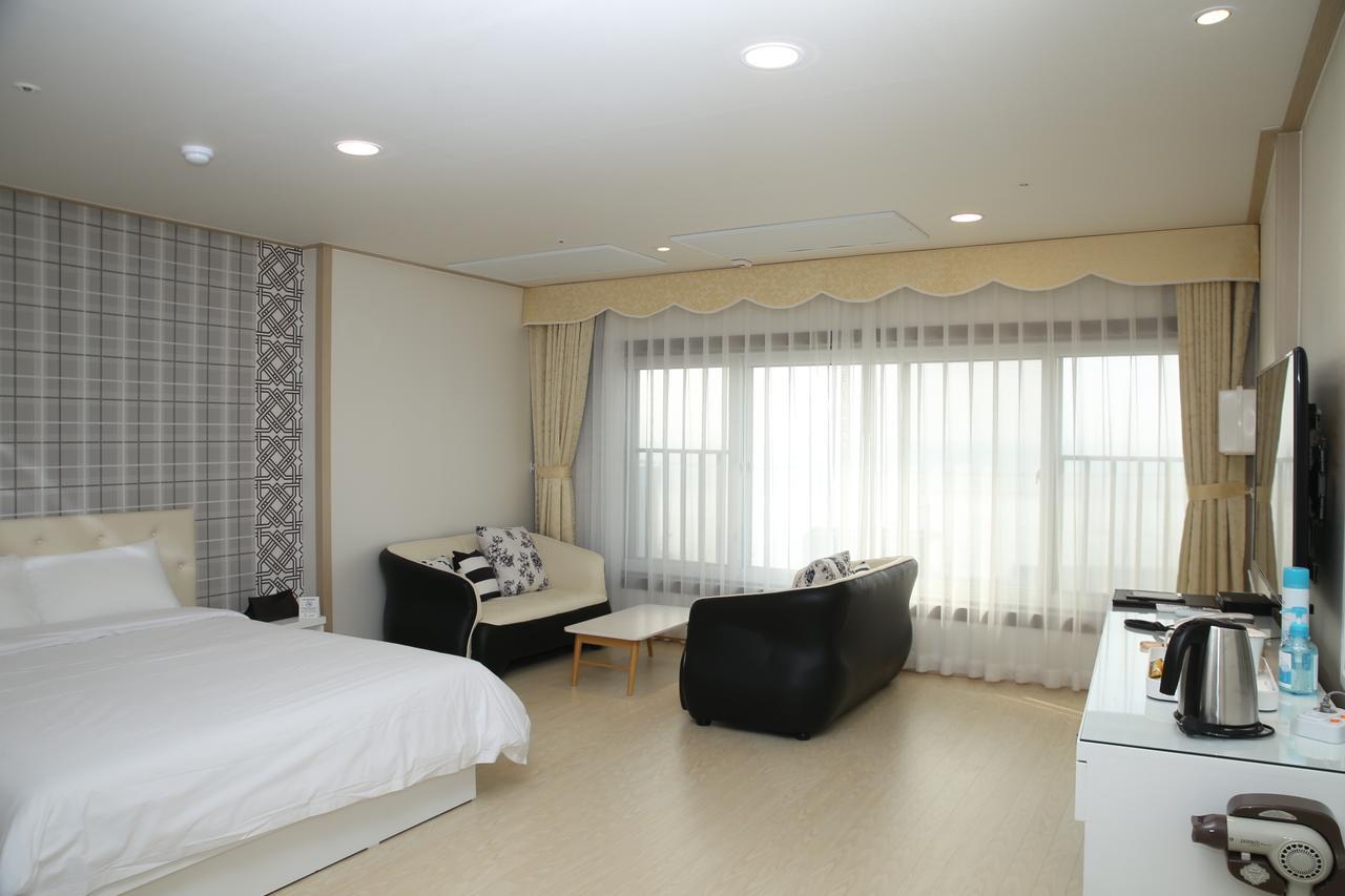 Daebudo Tourist Hotel Ansan Luaran gambar